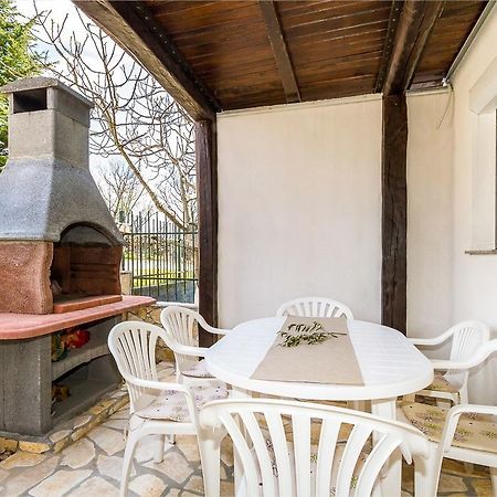 Apartmani Bregovec Maslenica Exteriör bild