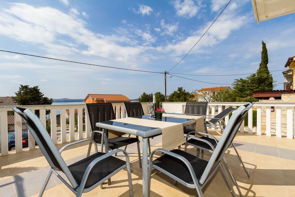 Apartmani Bregovec Maslenica Exteriör bild