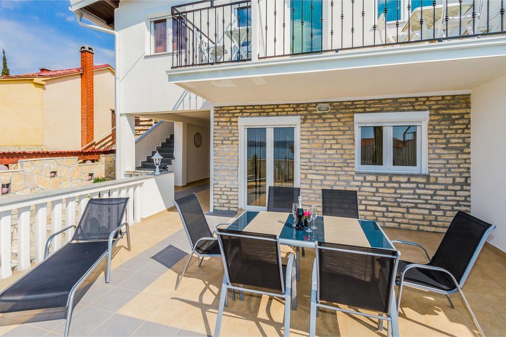 Apartmani Bregovec Maslenica Exteriör bild