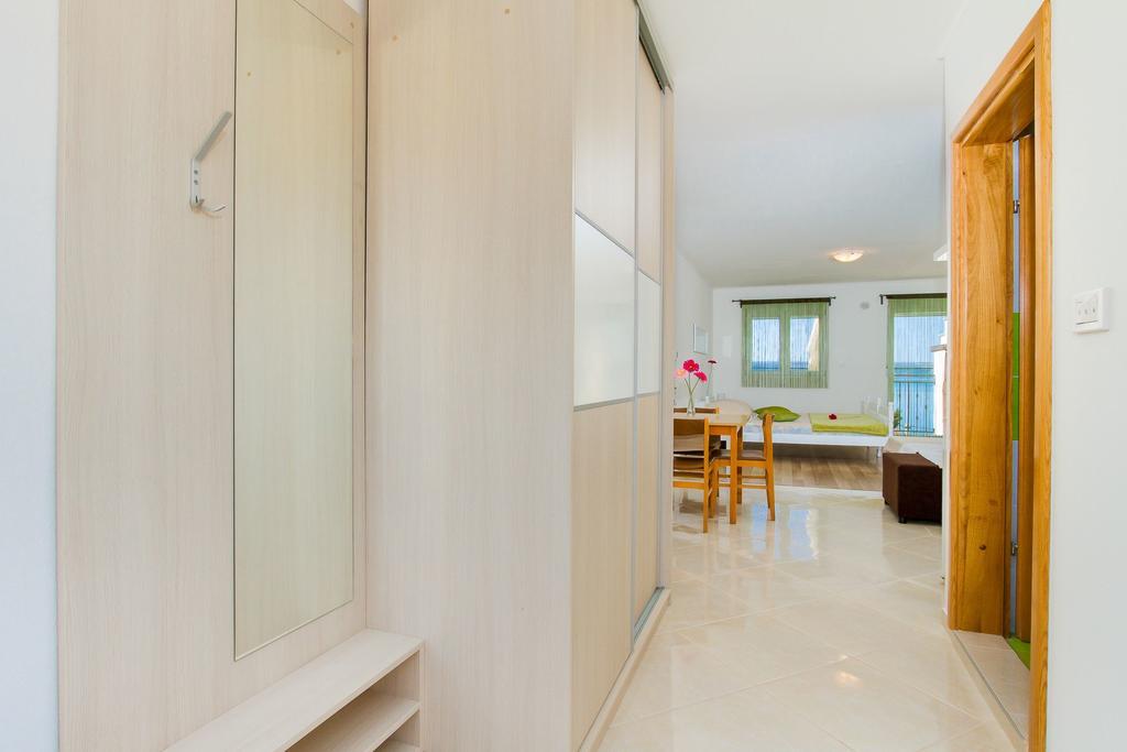 Apartmani Bregovec Maslenica Exteriör bild