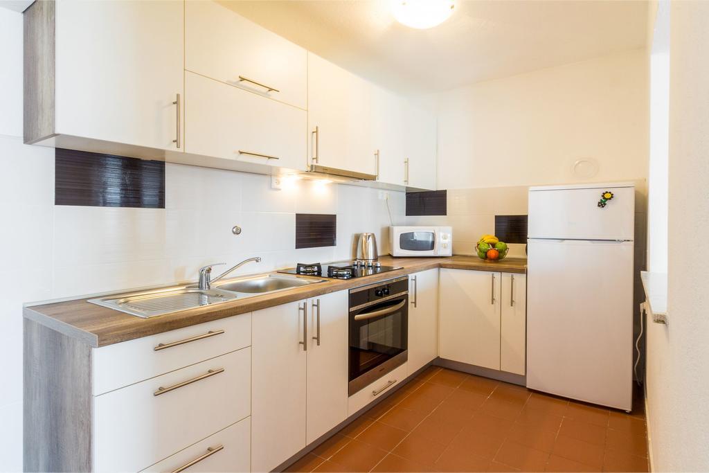 Apartmani Bregovec Maslenica Exteriör bild