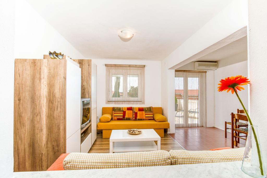 Apartmani Bregovec Maslenica Exteriör bild
